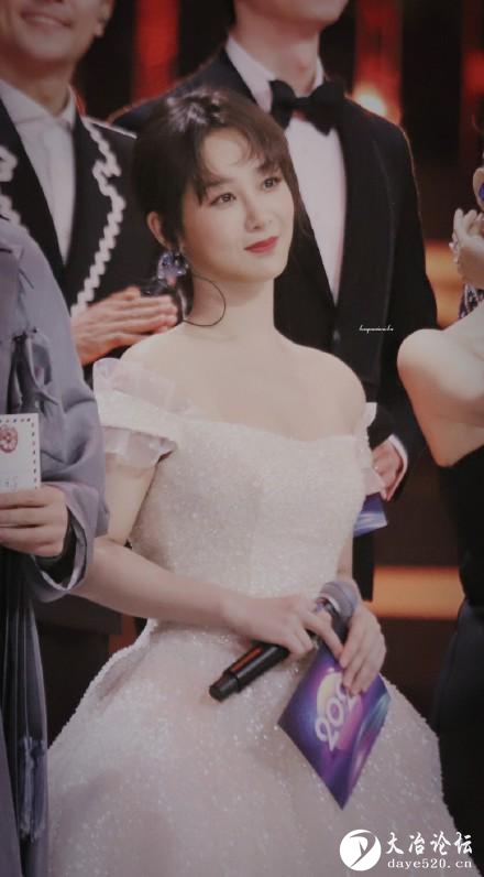 t49S1449qiIPI9E0.jpg